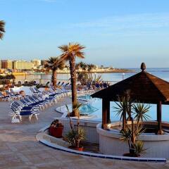 Coastline Hotel Нашшар пляж