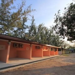 Отель Chalong Sea View Resort парковка