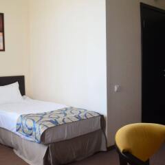 Гостиница Barkhatnye Sezony Aleksandrovsky Sad Resort в Сочи - забронировать гостиницу Barkhatnye Sezony Aleksandrovsky Sad Resort, цены и фото номеров комната для гостей фото 4