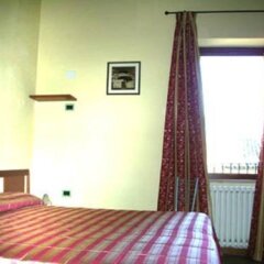 Отель Ostello Villa Redenta Сполето комната для гостей фото 2