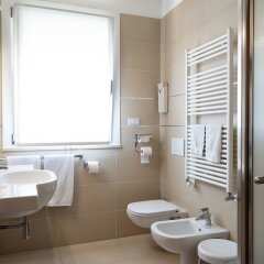 Hotel Montereale Порденоне ванная