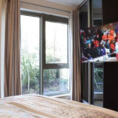 Отель 1 Bedroom Flat In Belsize Park Лондон удобства в номере