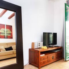 Отель Feelathome Cabanyes Apartment Испания, Барселона - отзывы, цены и фото номеров - забронировать отель Feelathome Cabanyes Apartment онлайн комната для гостей фото 3