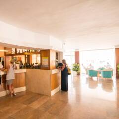 Hotel Amic Miraflores интерьер отеля фото 2