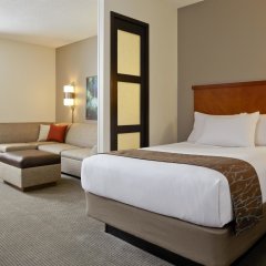 Hyatt Place Chicago/Lombard/Oak Brook in Lombard, United States of America from 147$, photos, reviews - zenhotels.com guestroom