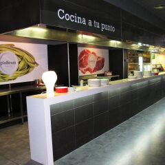 Hotel Elvilla Castejon интерьер отеля