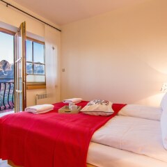 Отель Apartamenty Stylowe Zakopane Косцелиско комната для гостей фото 3