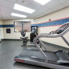 Отель Hampton Inn Columbus I-70E/Hamilton Road США, Колумбус - отзывы, цены и фото номеров - забронировать отель Hampton Inn Columbus I-70E/Hamilton Road онлайн фитнесс-зал фото 3