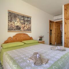 Отель Grazia, Pool Residence Гальяно дель Капо сейф в номере
