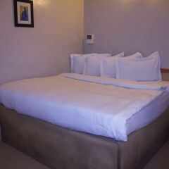 Отель Dv8 Hotels комната для гостей