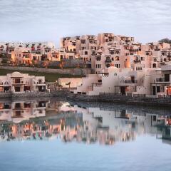 Отель The Cove Rotana Resort фото 6