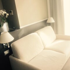 Hotel The One комната для гостей
