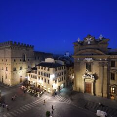 Отель San Firenze Suites & Spa Флоренция