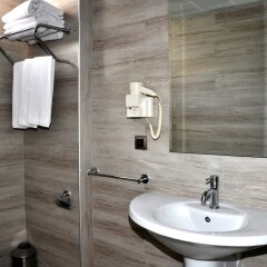 Kleopatra Atlas Hotel Турция, Аланья - 9 отзывов об отеле, цены и фото номеров - забронировать отель Kleopatra Atlas Hotel онлайн ванная фото 2