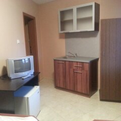 Отель Hristovi Apartments & Studios Болгария, Поморие - отзывы, цены и фото номеров - забронировать отель Hristovi Apartments & Studios онлайн фото 33