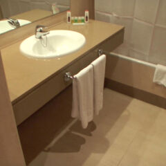 Fiesta Hotel Tanit - All Inclusive ванная фото 2