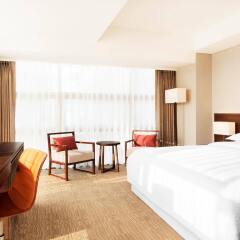 Отель Four Points By Sheraton Seoul, Namsan комната для гостей
