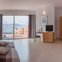 Отель Dolmen Hotel Malta Мальта, Каура - отзывы, цены и фото номеров - забронировать отель Dolmen Hotel Malta онлайн комната для гостей фото 5