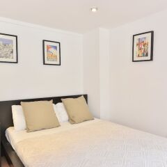 Апартаменты London Eye Apartments комната для гостей