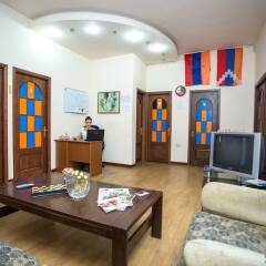 Отель One Way Hostel & Tours Армения, Ереван - отзывы, цены и фото номеров - забронировать отель One Way Hostel & Tours онлайн развлечения