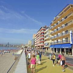 Отель Marconi Hotel Испания, Бенидорм - отзывы, цены и фото номеров - забронировать отель Marconi Hotel онлайн пляж фото 2