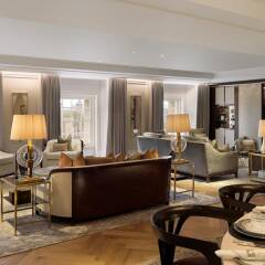 Four Seasons Hotel London at Ten Trinity Square интерьер отеля фото 2
