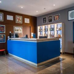 The Artist Porto Hotel & Bistro гостиничный бар