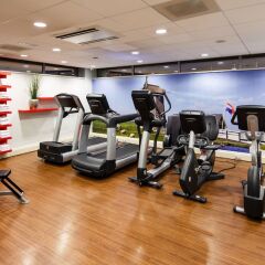 Отель Holiday Inn Amsterdam Амстердам фитнесс-зал фото 2