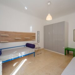 Отель Hintown Castelletto City Генуя детские мероприятия фото 2