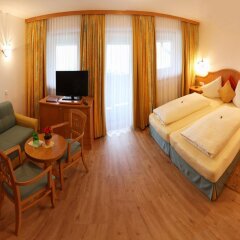 Отель Aparthotel Bergland Австрия, Зёлль - отзывы, цены и фото номеров - забронировать отель Aparthotel Bergland онлайн комната для гостей фото 2
