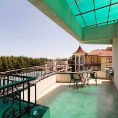 Апартаменты One Bedroom Apartment with Balcony in Avalon Complex балкон