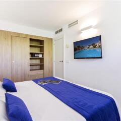 Отель Apartamentos Playas Cas Saboners комната для гостей фото 2