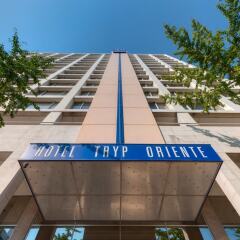 Отель TRYP Lisboa Oriente Hotel Португалия, Лиссабон - отзывы, цены и фото номеров - забронировать отель TRYP Lisboa Oriente Hotel онлайн балкон