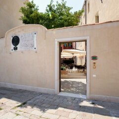 Santa Croce Boutique Hotel парковка