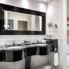 Отель Sofitel Montreal Golden Mile Канада, Монреаль - отзывы, цены и фото номеров - забронировать отель Sofitel Montreal Golden Mile онлайн ванная фото 2
