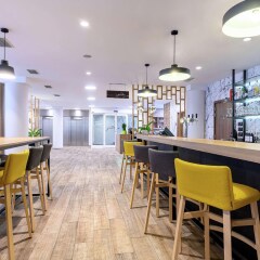 Отель Hilton Garden Inn Brussels City Centre Бельгия, Брюссель - 4 отзыва об отеле, цены и фото номеров - забронировать отель Hilton Garden Inn Brussels City Centre онлайн гостиничный бар