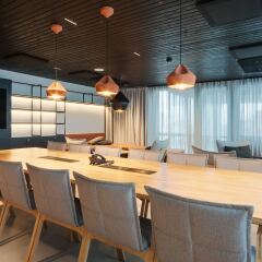 Отель Holiday Inn Helsinki - Expo