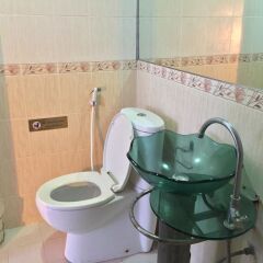 Отель Srisuksant Square ванная