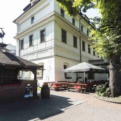 Отель KAMPA Прага вид на фасад