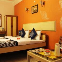 Отель OYO Rooms Noida Sector 12 в номере