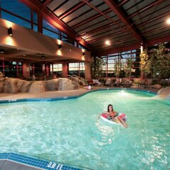 Отель River Rock Casino Resort Канада, Ричмонд - отзывы, цены и фото номеров - забронировать отель River Rock Casino Resort онлайн бассейн фото 2