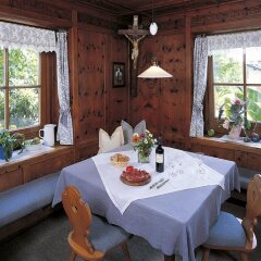 Garni-Hotel Tritscherhof Тироло в номере