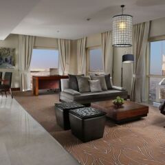 Millennium Plaza Hotel комната для гостей