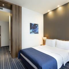 Отель Holiday Inn Express Frankfurt City Hauptbahnhof комната для гостей фото 7