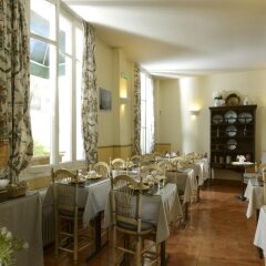 Отель Hôtel Exelmans питание