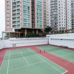 The Narathiwas Hotel & Residence Sathorn Bangkok спортивное сооружение