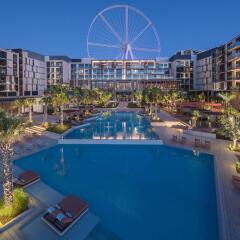 Отель Caesars Palace Bluewaters Dubai спортивное сооружение