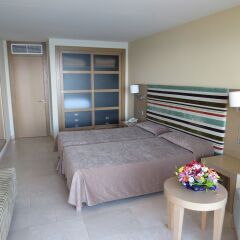 Отель Aparthotel Ponent Mar Испания, Пальманова - 1 отзыв об отеле, цены и фото номеров - забронировать отель Aparthotel Ponent Mar онлайн фото 4