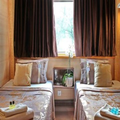 Отель Compass River City Boatel в номере
