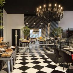 Ramada Hotel & Suites Istanbul Sisli питание